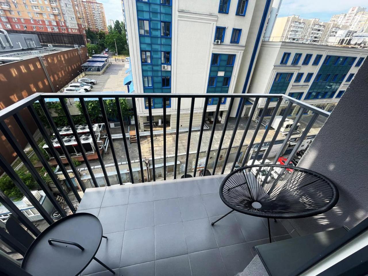 Apartmán Cube House Kyjev Exteriér fotografie
